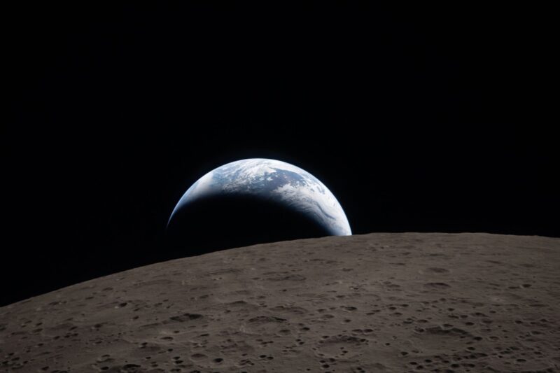 Earthset photograph by Artemis II crew, April 6 2026